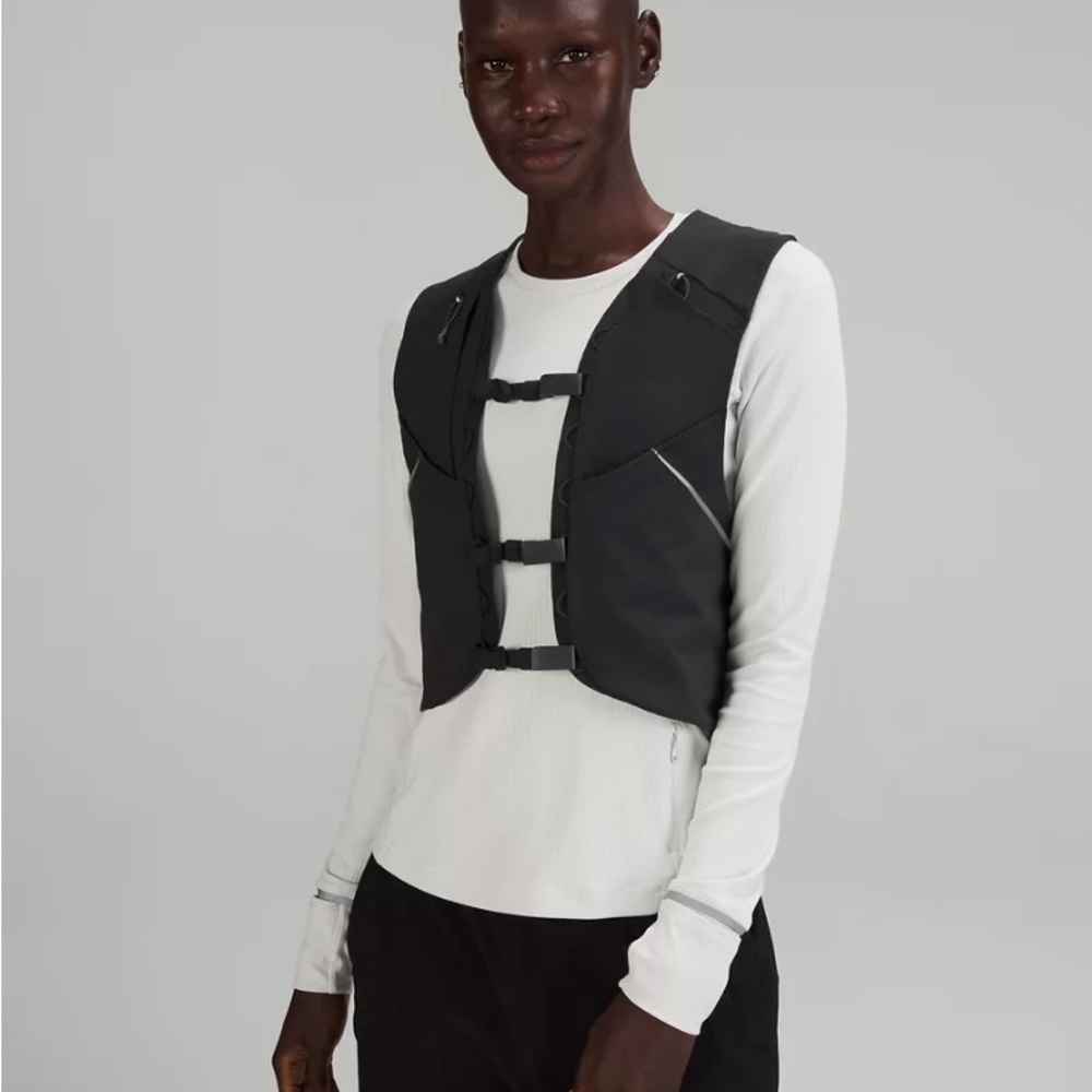 Women’s Fast and Free Running Vest